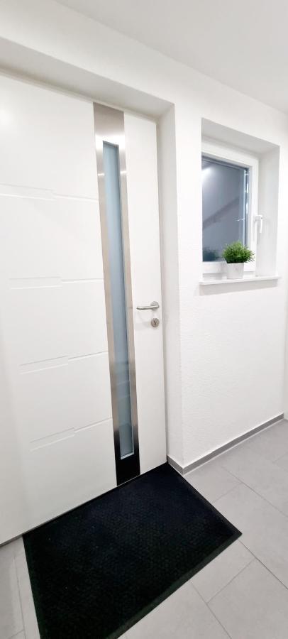 Apartmán New Modern Selfcheckin Publicfreeparking Highspeed Wifi Kingsizebed Baden-Baden Exteriér fotografie